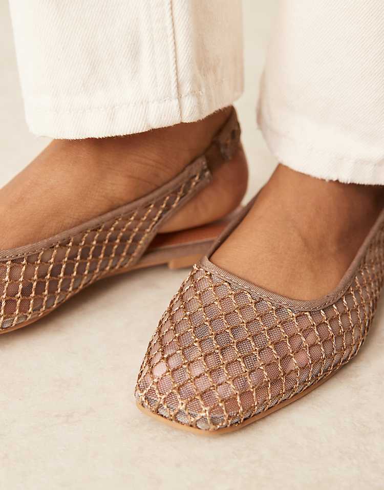 https://images.asos-media.com/products/asos-design-lisse-round-toe-slingback-ballet-flats-in-taupe-weave/207844181-3?$n_750w$&wid=750&fit=constrain